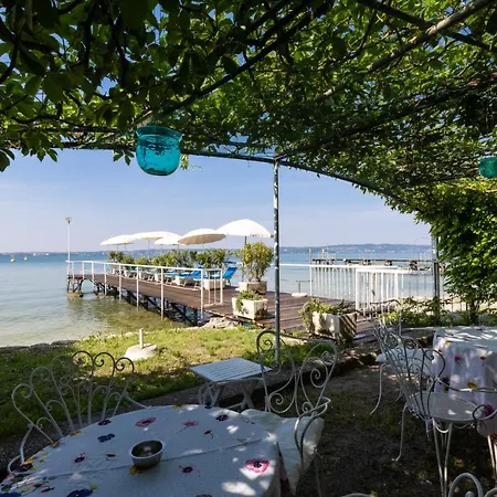 Otel Serenella Sirmione