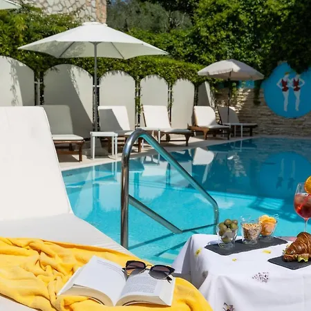 Serenella Otel