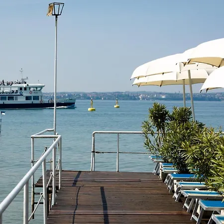 Otel Serenella Sirmione