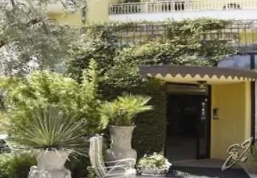 Otel Serenella Sirmione